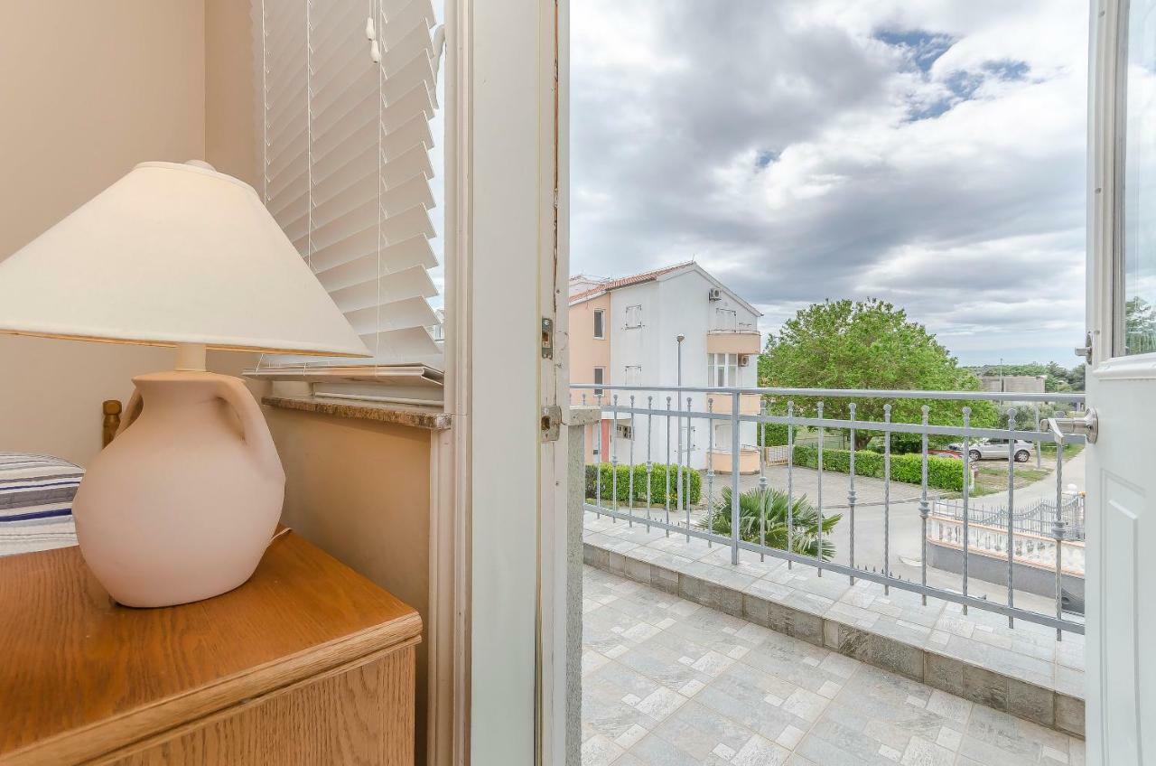 Apartment Canada Dream Vacation سريما المظهر الخارجي الصورة