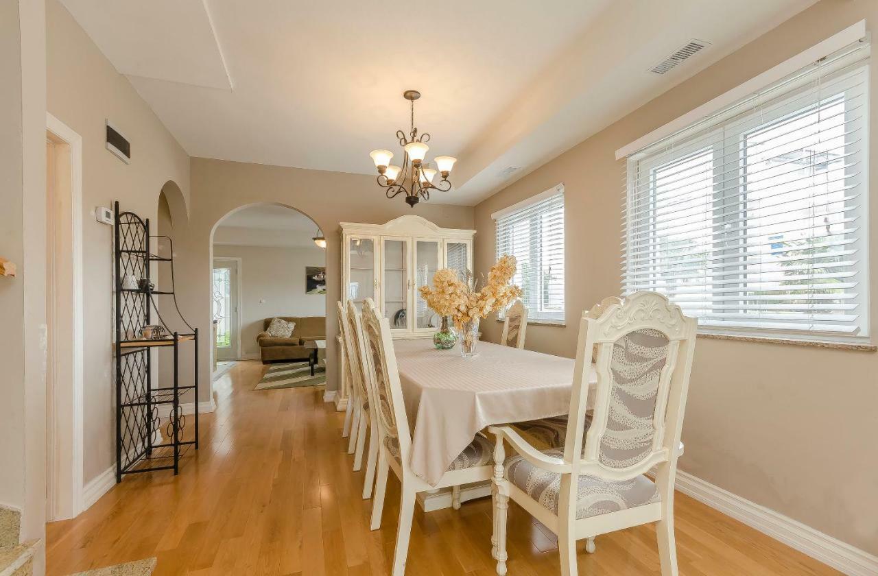 Apartment Canada Dream Vacation سريما المظهر الخارجي الصورة